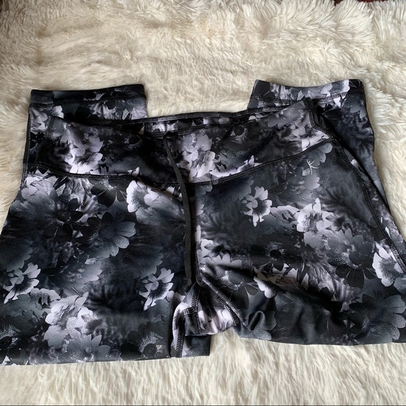 Danskin Now Dri More active Capri size M - Picture 12 of 12